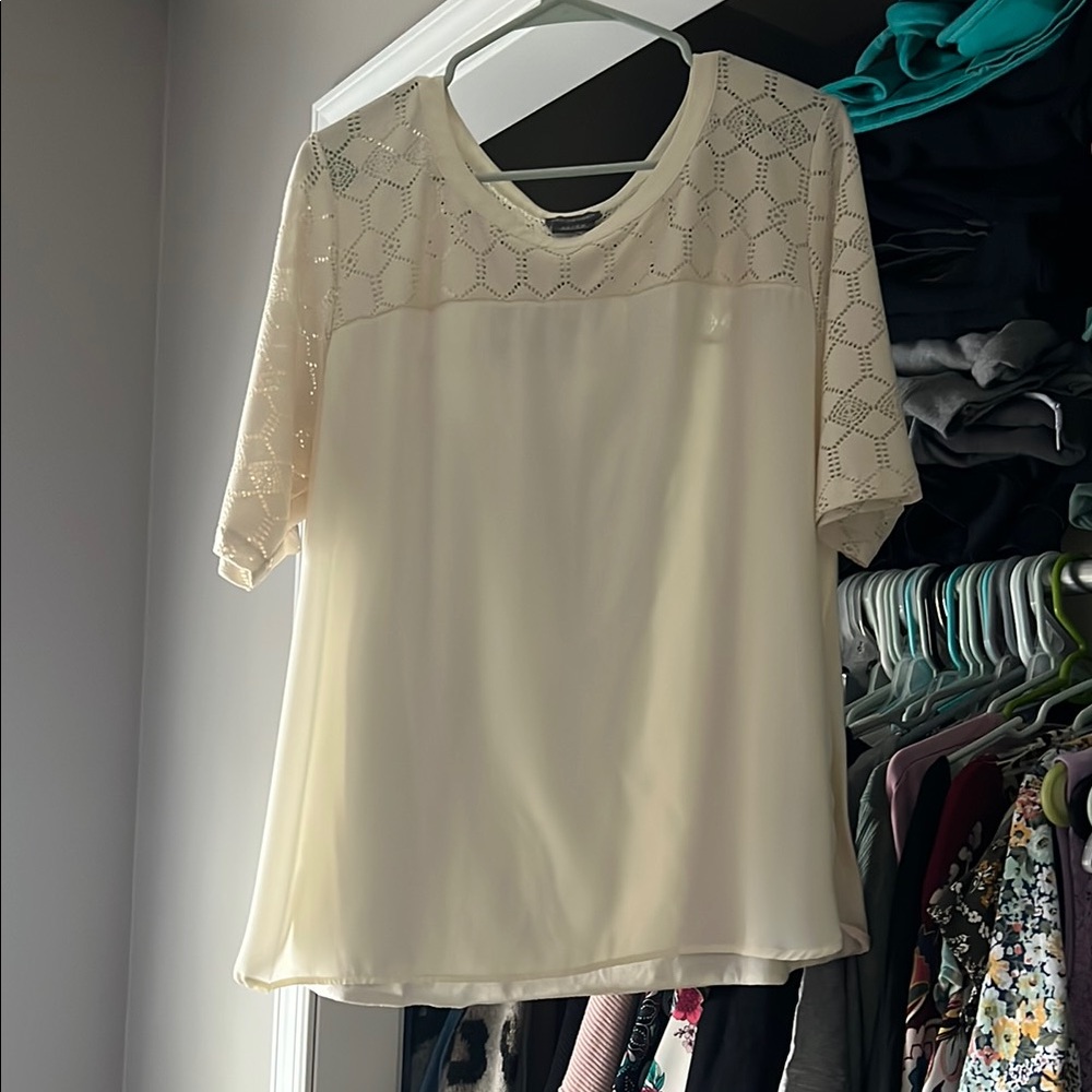 Elegant Cream Lace Top